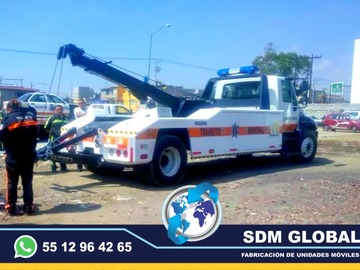 Fabricantes de Cajas secas, con copote, Carrocerias, Remolques, Plataformas, Redilas, Estaquitas, Auto tanques pipas de agua, Unidades Moviles SDM Global Mexico somos una empresa líder como fabricantes de cajas secas, carrocerias redilas, semi remolques, plataformas, auto tanques pipas para agua, estacas, con personal altamente capasitado para su fabricacion de Unidades Moviles Especiales en Mexico.Las cajas secas y carrocerias son de varios tamaños, para transportar diferentes productos y mercancias. Están construidas generalmente de aluminio y madera. Estas carrocerias y cajas secas se sujetan a la parte trasera del chasis. Protegen los productos que no necesitan estar refrigerados, para transportarlo y hacerlos llegar a su destino en el mejor estado posible.Somos una Empresa Mexicana líder en el mercado con años de experiencia, especialistas como fabrica de Carrocerias y cajas secas, Unidades moviles, remolques, pipas de agua, auto tanuqyes, compactadores de basura, alargado y acorazado de chasis, equipamiento de patrullas, ambulancias de traslado, gruas de arrastre plataforma, rampas hidraulicas, redilas, estaquitas, fabricantes de unidades moviles especiales para dependencias de gobierno.Somos fabribricantes directos, distribuidores en todo Mexico, comunicate y te atenderemos personalmente.