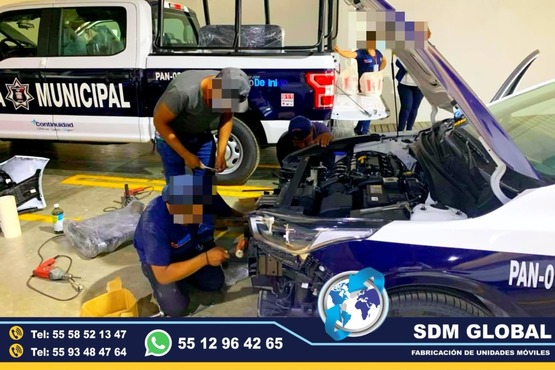 Equipamiento de Patrullas nuevas equipadas, conversion, fabricacion y venta de unidades para seguridad publica, privada, rescate, salvamento. SDM Global Mexico somos una empresa líder en el Equipamiento de Patrullas Pick Up, Sedan, Cuatrimoto, Motocicleta, Bicicletas, Proximidad, Prevenvion, Reaccion, Prevencion, Antimotin, comando, fuerzas especiales, Grupo Tactico, Primer Respondiente con equipo visual acustico como, Torreta de Leds, Sirena, Bocina, Estrobos, Codigos, Roll Bar tipo comando, Ganchos de arrastre, Mampara divisoria, Proteccion de ventanas traseras, Asientos traseros, Tumbaburros tipo H,Tumbaburros tipo H con proteccion en faros, Tumbaburros tipo H de fibra de vidrio, Lona para roll bar, Banca central con doble respaldo, Defensa trasera, Escalos trasero. Basado en el Manual de identidad, con fichas recnicas del Equipamiento en seguridad publica con base en Normas y estandares de calidad, somos fabricantes directos.El término auto o moto Patrulla es utilizado para Patrullar un área concreta asignada. ​ Su función primaria es servir de apoyo a los oficiales de Policía en sus tareas diarias como rondines y traslado de delincuentes. Contamos con Patrullas todo terreno totalmente equipadas.Somos una Empresa Mexicana líder en el Mercado con años de experiencia, especialistas en el Equipamiento Conversion Fabricacion y Venta de Patrullas Equipadas en Mexico.