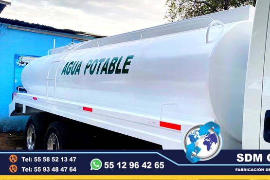 Fabricantes de Auto tanques o carrocerias tipo pipas para el almacenamiento y conservación de productos líquidos o sólidos SDM Global Mexico somos una empresa líder en la fabricacion y venta de Auto Tanques o carrocerias tipo Pipas de agua con capacidad de 3000 lt, 5000 lt, 10,000 lt, 15000 lt, 20,000 litros, auto tanques de agua fijos y moviles, con personal altamente capasitado para su fabricacion.Un Auto tanque de agua es un depósito destinado a almacenar agua para consumo humano o cualquier otro uso. Son un elemento fundamental en una red de abastecimiento de agua potable, para compensar las variaciones horarias de la demanda de agua potable.Somos una Empresa Mexicana líder en el Mercado con años de experiencia, especialistas en la fabricacion de carrocerias tipo pipas de agua, y como fabricantes de Auto tanques de agua, Unidades Moviles Especiales, carrocerias, remolques, recolectores compactadores de basura, alargado y acorazado de chasis, equipamiento de patrullas, ambulancias de traslado, gruas de arrastre plataforma, rampas hidraulicas, redilas, estaquitas, cajas secas con copete.Somos fabribricantes directos, distribuidores en todo Mexico, comunicate y te atenderemos personalmente. Fabricantes de Auto tanques o carrocerias tipo pipas para el almacenamiento y conservación de productos líquidos o sólidos SDM Global Mexico somos una empresa líder en la fabricacion y venta de Auto Tanques o carrocerias tipo Pipas de agua con capacidad de 3000 lt, 5000 lt, 10,000 lt, 15000 lt, 20,000 litros, auto tanques de agua fijos y moviles, con personal altamente capasitado para su fabricacion.Un Auto tanque de agua es un depósito destinado a almacenar agua para consumo humano o cualquier otro uso. Son un elemento fundamental en una red de abastecimiento de agua potable, para compensar las variaciones horarias de la demanda de agua potable.Somos una Empresa Mexicana líder en el Mercado con años de experiencia, especialistas en la fabricacion de carrocerias tipo pipas de agua, y como fabricantes de Auto tanques de agua, Unidades Moviles Especiales, carrocerias, remolques, recolectores compactadores de basura, alargado y acorazado de chasis, equipamiento de patrullas, ambulancias de traslado, gruas de arrastre plataforma, rampas hidraulicas, redilas, estaquitas, cajas secas con copete.Somos fabribricantes directos, distribuidores en todo Mexico, comunicate y te atenderemos personalmente.