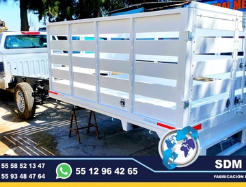 Fabricantes de Gruas de Arrastre, Plataforma, Salvamento Fabricacion y venta de unidades moviles para seguridad publica y transito vial. SDM Global Mexico somos una empresa líder en el Fabricacion de Gruas de Salvamento, Plataforma, arrastre, asi como de unidades moviles de rescate, salvamento, proximidad, primer respodiente, equipo tactito, anti motin, fuerzas especiales, semi remolques con personal altamente capasitado para su fabricacion, winch electrico, sirena, bocina, codigos, estrobos, luces, etc. somos fabricantes.Las grúas son vehículos utilizados para transportar automóviles, camiones o cualquier transporte en general, remolcarlos en casos de accidente de tránsito, estacionamiento en lugares inadecuados o manejo por parte del conductor bajo los efectos del alcohol u otras sustancias. somos una Fabrica de gruas de Salvamento, Plataforma, Arrastre.Somos una Empresa Mexicana líder en el Mercado con años de experiencia, especialistas en el Fabricacion de Gruas de Salvamento, Plataforma, arrastre Cajas secas, carrocerias, Unidades Moviles Especiales de Seguridad, Rescate, Salvamento, Salud, Comunicacion, Seguridad.Somos fabribricantes directos, distribuidores en todo Mexico, comunicate y te atenderemos personalmente.