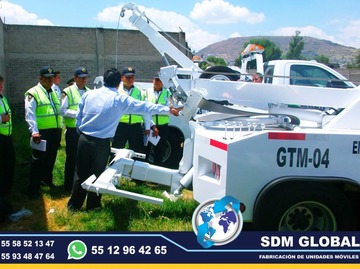 Fabricantes de Ambulancias de Traslado Tipo 1 y 2SDM Global Mexico somos una empresa líder en la Venta y Fabricacion de Ambulancias de Traslado Tipo 1 y 2 asi como de unidades medicas moviles, semi remolques, cajas secas, con personal altamente capasitado para su fabricacion. Especialistas den unidades para gobierno.El término ambulancia por lo general se utiliza para designar un vehículo usado para proporcionar cuidados médicos a pacientes que se encuentran lejos de un hospital o bien para trasladar al paciente a un centro médico u hospital donde se pueda seguir de cerca su evolución y practicarle un mayor número de pruebas médicas para su mejora y alivio.Somos una Empresa Mexicana líder en el Mercado con años de experiencia, especialistas como Fabricantes y Venta de Ambulancias de Traslado y Unidades Medicas Moviles, carrocerias, remolques, pipas de agua, autotanques, compactadores de basura, alargado y acorazado de chasis, equipamiento de patrullas, ambulancias de traslado, gruas de arrastre y plataformas, rampas hidraulicas para camioneta y camion, redilas, estaquitas, huacaludas, fabricantes directos de todo tipo de Ambulancias y unidades medicas moviles para gobierno.Somos fabribricantes directos, distribuidores en todo Mexico, comunicate y te atenderemos personalmente.