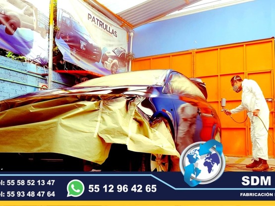 Fabricantes de Cajas secas, con copote, Carrocerias, Remolques, Plataformas, Redilas, Estaquitas, Auto tanques pipas de agua, Unidades Moviles SDM Global Mexico somos una empresa líder como fabricantes de cajas secas, carrocerias redilas, semi remolques, plataformas, auto tanques pipas para agua, estacas, con personal altamente capasitado para su fabricacion de Unidades Moviles Especiales en Mexico.Las cajas secas y carrocerias son de varios tamaños, para transportar diferentes productos y mercancias. Están construidas generalmente de aluminio y madera. Estas carrocerias y cajas secas se sujetan a la parte trasera del chasis. Protegen los productos que no necesitan estar refrigerados, para transportarlo y hacerlos llegar a su destino en el mejor estado posible.Somos una Empresa Mexicana líder en el mercado con años de experiencia, especialistas como fabrica de Carrocerias y cajas secas, Unidades moviles, remolques, pipas de agua, auto tanuqyes, compactadores de basura, alargado y acorazado de chasis, equipamiento de patrullas, ambulancias de traslado, gruas de arrastre plataforma, rampas hidraulicas, redilas, estaquitas, fabricantes de unidades moviles especiales para dependencias de gobierno.Somos fabribricantes directos, distribuidores en todo Mexico, comunicate y te atenderemos personalmente.