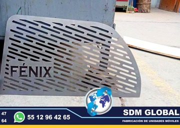 Fabricantes de Redilas y Estaquitas para camionetas y camiones Ford Nissan RAM Chevrolet Hino Foton Izusu Hyundai International Mercedez Benz Freightliner Volvo Man VW modelos 2024, 2025 SDM Global Mexico somos una empresa líder como fabricantes de Redilas y estaquitas cajas y carrocerias, semi remolques, plataformas, con personal altamente capasitado para su fabricacion. En México, las redilas o estaquitas son estructuras metálicas o de madera que se montan en la parte trasera de las camionetas de carga para aumentar su capacidad de transporte. Las redilas o estaquitas pueden tener lados abatibles o desmontables, lo que facilita la carga y descarga de mercancías redilas o estaquitas venta de carrocerias.Somos una Empresa Mexicana líder en el Mercado con años de experiencia, especialistas como fabrica de Redilas estaquitas, Cajas secas, Unidades moviles, carrocerias, remolques,pipas de agua, autotanques, compactadores de basura, alargado y acorazado de chasis, equipamiento de patrullas, ambulancias de traslado, gruas de plataforma, rampas hidraulicas, redilas estaquitas, cajas secas, fabricantes de unidades moviles especiales.Somos fabribricantes directos, distribuidores en todo Mexico, comunicate y te atenderemos personalmente. Fabricantes de Redilas y Estaquitas para camionetas y camiones Ford Nissan RAM Chevrolet Hino Foton Izusu Hyundai International Mercedez Benz Freightliner Volvo Man VW modelos 2024, 2025 SDM Global Mexico somos una empresa líder como fabricantes de Redilas y estaquitas cajas y carrocerias, semi remolques, plataformas, con personal altamente capasitado para su fabricacion. En México, las redilas o estaquitas son estructuras metálicas o de madera que se montan en la parte trasera de las camionetas de carga para aumentar su capacidad de transporte. Las redilas o estaquitas pueden tener lados abatibles o desmontables, lo que facilita la carga y descarga de mercancías redilas o estaquitas venta de carrocerias.Somos una Empresa Mexicana líder en el Mercado con años de experiencia, especialistas como fabrica de Redilas estaquitas, Cajas secas, Unidades moviles, carrocerias, remolques,pipas de agua, autotanques, compactadores de basura, alargado y acorazado de chasis, equipamiento de patrullas, ambulancias de traslado, gruas de plataforma, rampas hidraulicas, redilas estaquitas, cajas secas, fabricantes de unidades moviles especiales.Somos fabribricantes directos, distribuidores en todo Mexico, comunicate y te atenderemos personalmente.