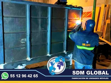 Equipamiento de Patrullas nuevas equipadas, conversion, fabricacion y venta de unidades para seguridad publica, privada, rescate, salvamento. SDM Global Mexico somos una empresa líder en el Equipamiento de Patrullas Pick Up, Sedan, Cuatrimoto, Motocicleta, Bicicletas, Proximidad, Prevenvion, Reaccion, Prevencion, Antimotin, comando, fuerzas especiales, Grupo Tactico, Primer Respondiente con equipo visual acustico como, Torreta de Leds, Sirena, Bocina, Estrobos, Codigos, Roll Bar tipo comando, Ganchos de arrastre, Mampara divisoria, Proteccion de ventanas traseras, Asientos traseros, Tumbaburros tipo H,Tumbaburros tipo H con proteccion en faros, Tumbaburros tipo H de fibra de vidrio, Lona para roll bar, Banca central con doble respaldo, Defensa trasera, Escalos trasero. Basado en el Manual de identidad, con fichas recnicas del Equipamiento en seguridad publica con base en Normas y estandares de calidad, somos fabricantes directos.El término auto o moto Patrulla es utilizado para Patrullar un área concreta asignada. ​ Su función primaria es servir de apoyo a los oficiales de Policía en sus tareas diarias como rondines y traslado de delincuentes. Contamos con Patrullas todo terreno totalmente equipadas.Somos una Empresa Mexicana líder en el Mercado con años de experiencia, especialistas en el Equipamiento Conversion Fabricacion y Venta de Patrullas Equipadas en Mexico.