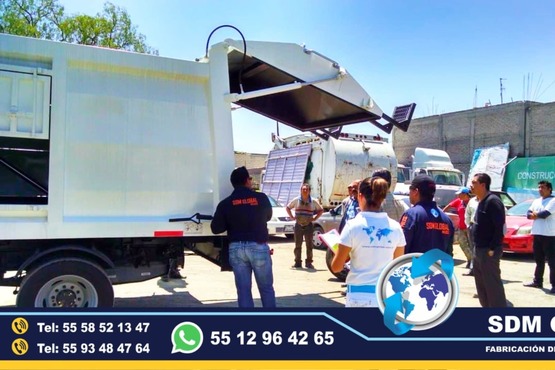 Venta y Fabricantes de Rampas hidraulicas para camiones, camionetas, camion, de carga y descarga SDM Global Mexico somos una empresa líder en la venta como fabricantes de Rampas Hidraulicas para camion, camioneta, de carga y descarga cajas y remolques con personal altamente capasitado para su fabricacion.Las rampas hidráulicas son plataformas de acero que te ayudarán a cargar y descargar una gran cantidad de productos en menor tiempo, fabricadas para carrocerias remolques cajas secas plataformas unidade moviles, especiales para chasis camioneta camiones rabonesSomos una Empresa Mexicana líder en el Mercado con años de experiencia, especialistas como fabricantes de Rampas Hidraulicas Unidades Moviles, carrocerias, remolques, pipas para agua, autotanques, recolectores y compactadores de basura, alargado y acorazado de chasis, equipamiento de patrullas, ambulancias de traslado, gruas de arrastre plataforma, rampas hidraulicas, redilas, estaquitas, cajas secas con copete, somos fabricantes directos de todo tipo de unidades moviles para gobierno municipal, estatal, federal.Somos fabribricantes directos, distribuidores en todo Mexico, comunicate y te atenderemos personalmente. Venta y Fabricantes de Rampas hidraulicas para camiones, camionetas, camion, de carga y descarga SDM Global Mexico somos una empresa líder en la venta como fabricantes de Rampas Hidraulicas para camion, camioneta, de carga y descarga cajas y remolques con personal altamente capasitado para su fabricacion.Las rampas hidráulicas son plataformas de acero que te ayudarán a cargar y descargar una gran cantidad de productos en menor tiempo, fabricadas para carrocerias remolques cajas secas plataformas unidade moviles, especiales para chasis camioneta camiones rabonesSomos una Empresa Mexicana líder en el Mercado con años de experiencia, especialistas como fabricantes de Rampas Hidraulicas Unidades Moviles, carrocerias, remolques, pipas para agua, autotanques, recolectores y compactadores de basura, alargado y acorazado de chasis, equipamiento de patrullas, ambulancias de traslado, gruas de arrastre plataforma, rampas hidraulicas, redilas, estaquitas, cajas secas con copete, somos fabricantes directos de todo tipo de unidades moviles para gobierno municipal, estatal, federal.Somos fabribricantes directos, distribuidores en todo Mexico, comunicate y te atenderemos personalmente.