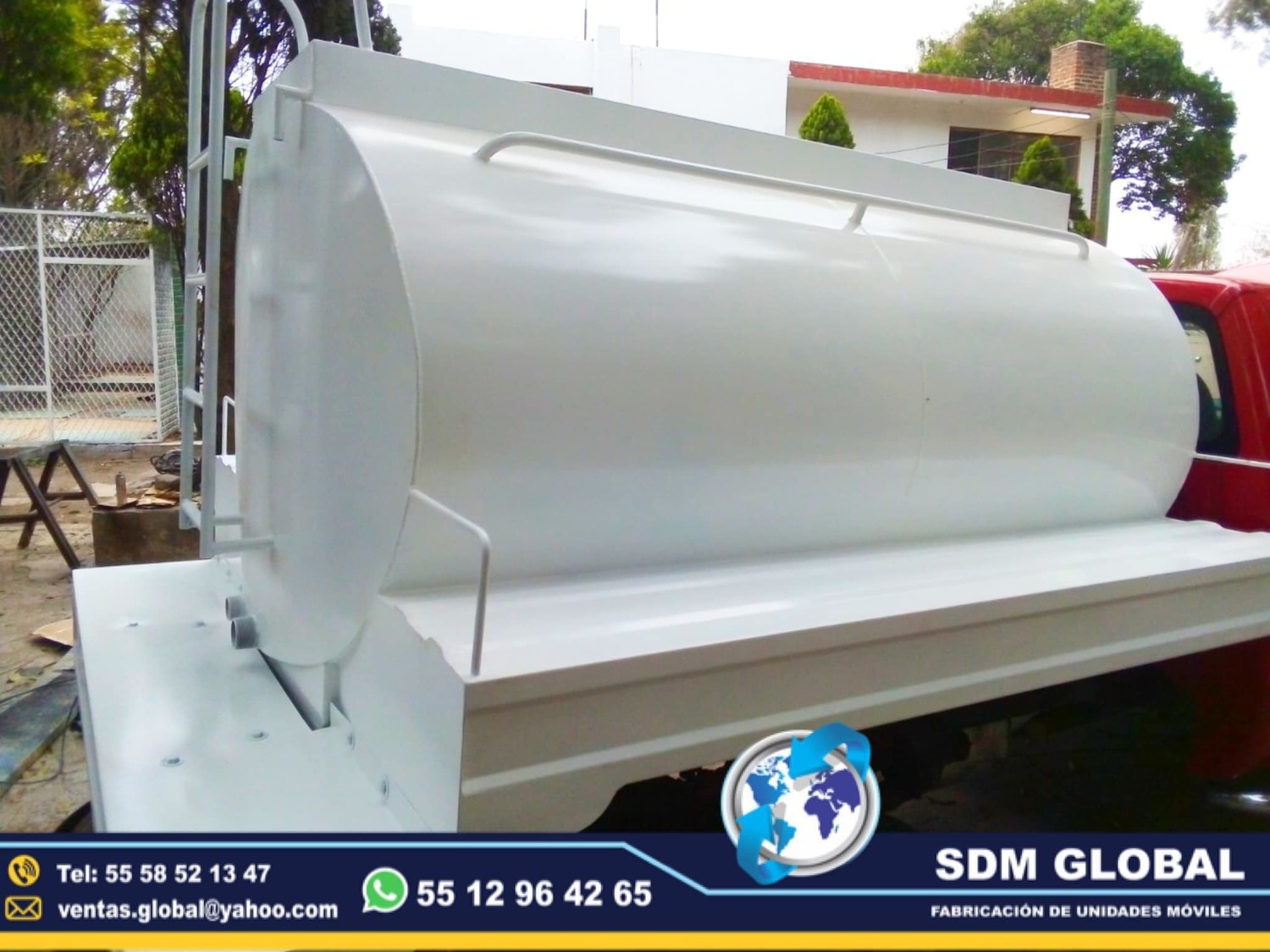 <span style="font-weight: bold;">Fabricacion de Auto tanques para agua hechos en Mexico  </span><br>